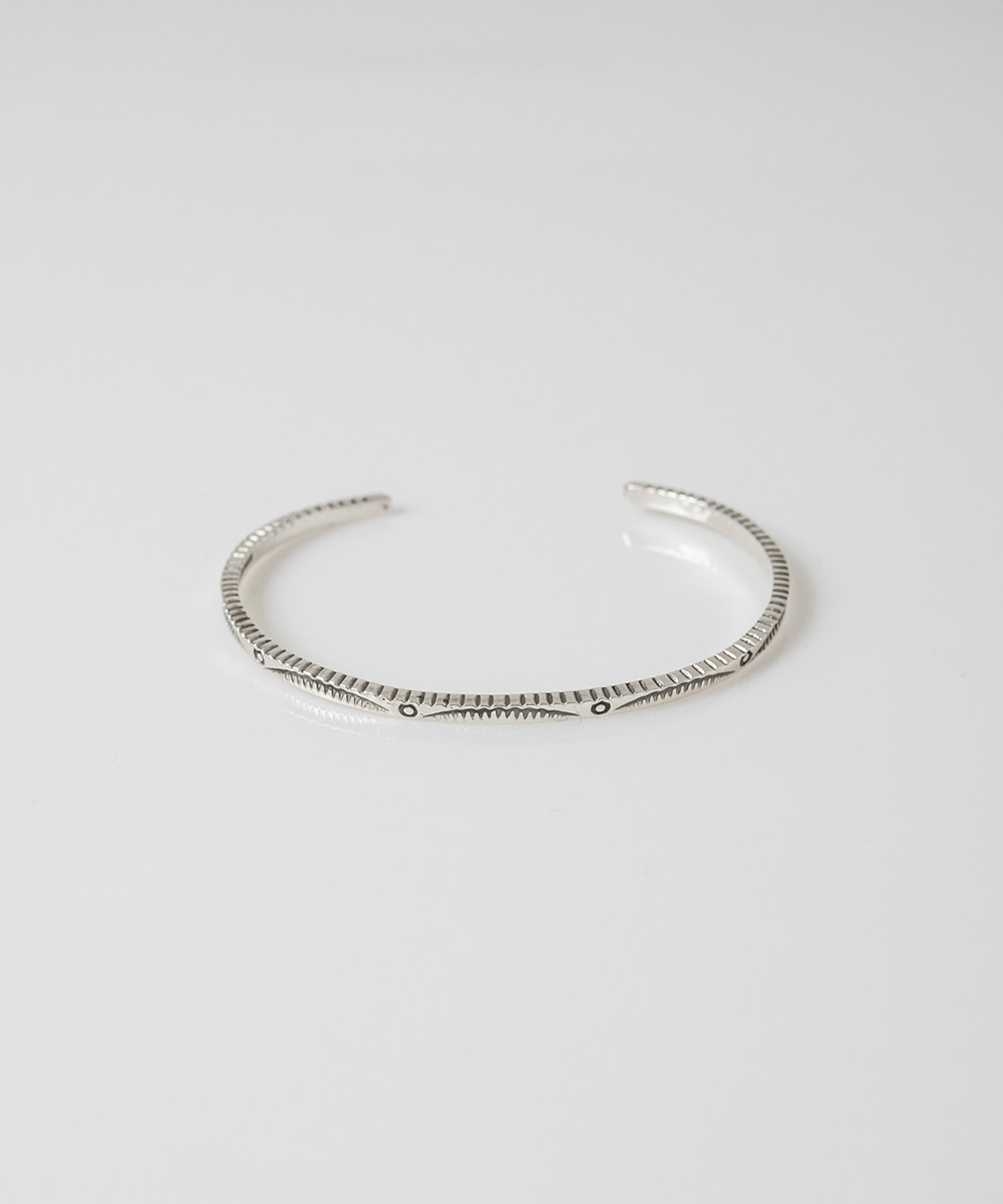 North Works노스웍스 900 Silver Square Narrow Cuff Bracelet (W-043)