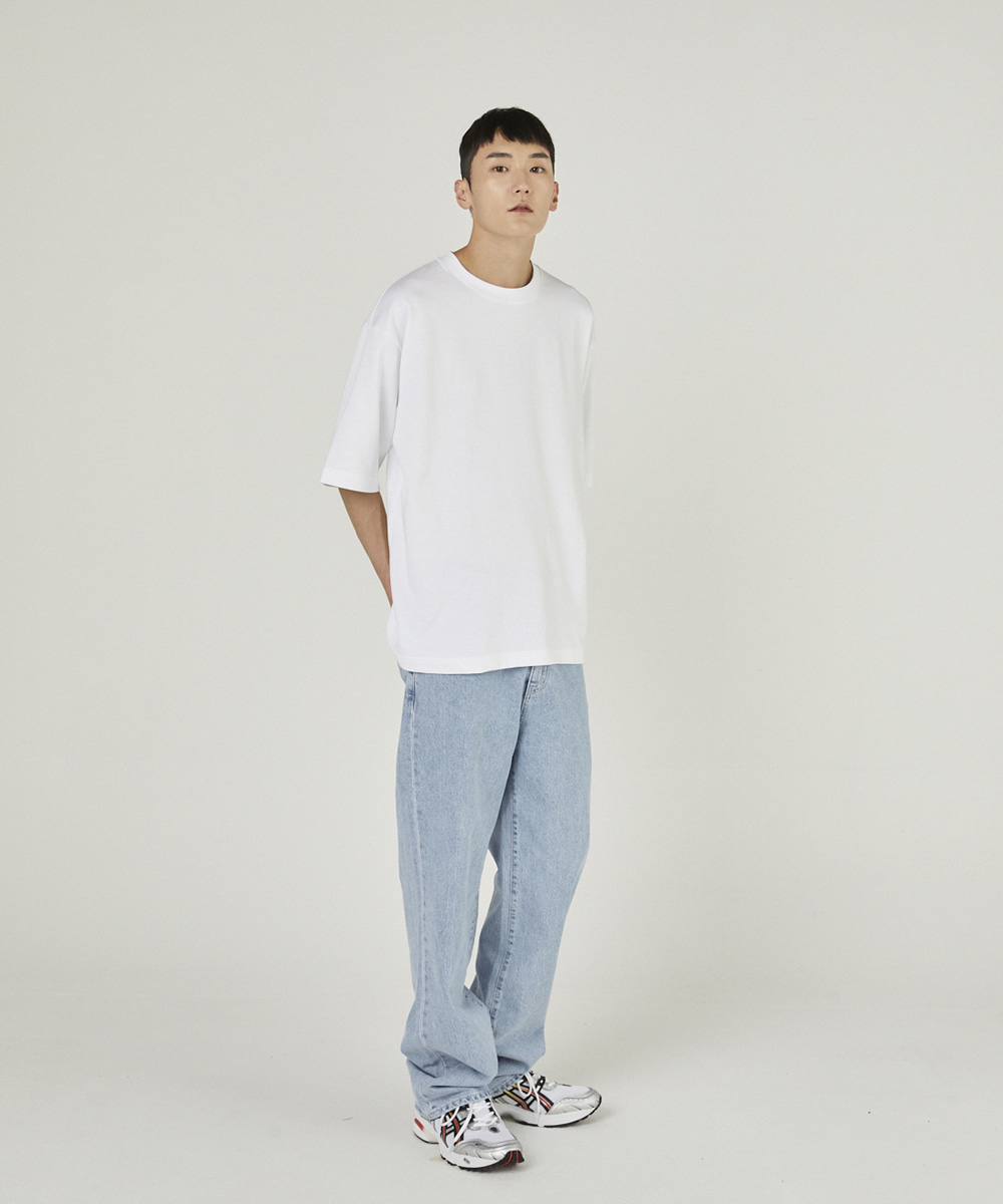 llud러드 LLUD Loose fit Straight Jeans LIGHT BLUE